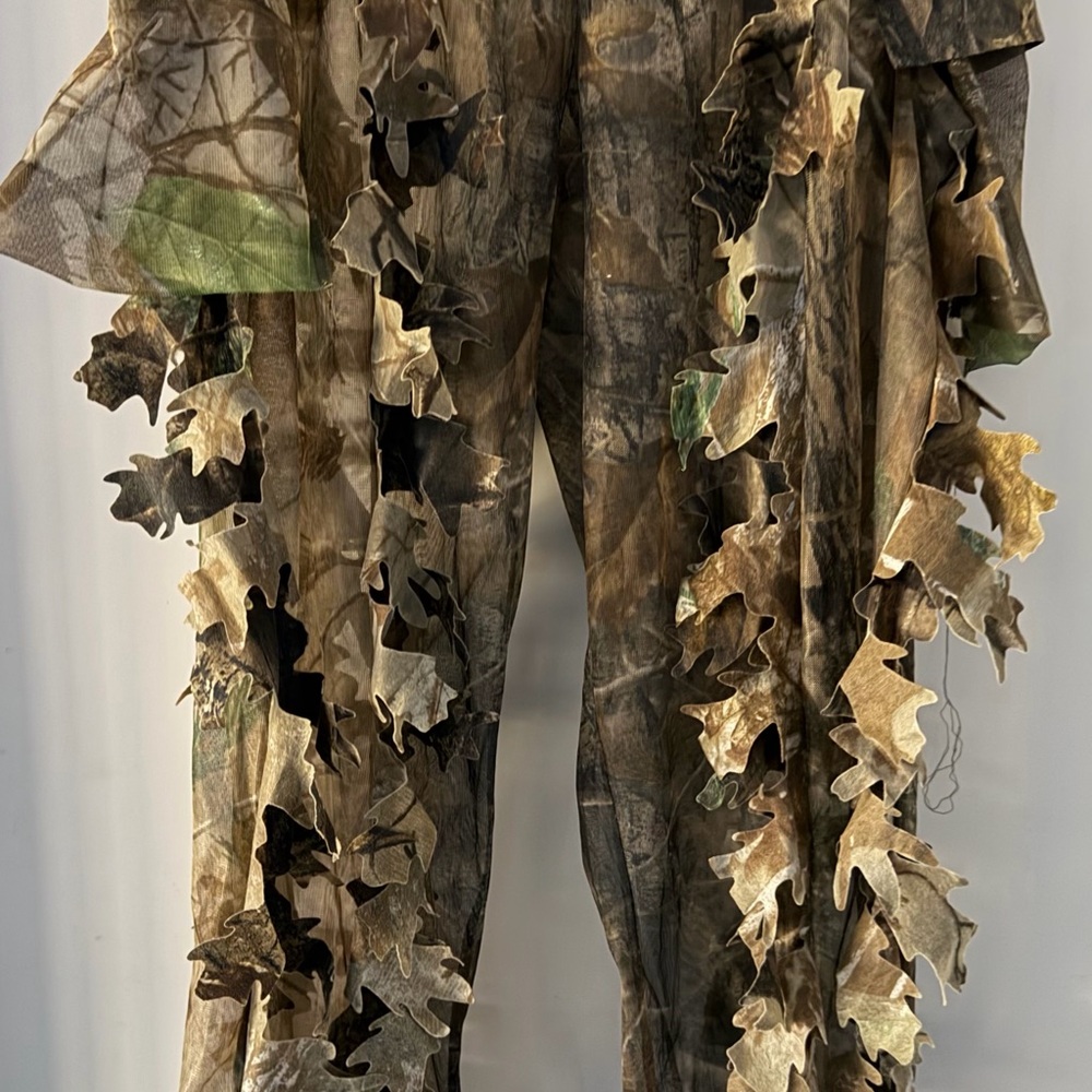 Leafy Camouflage Sheer Fabric Pants
